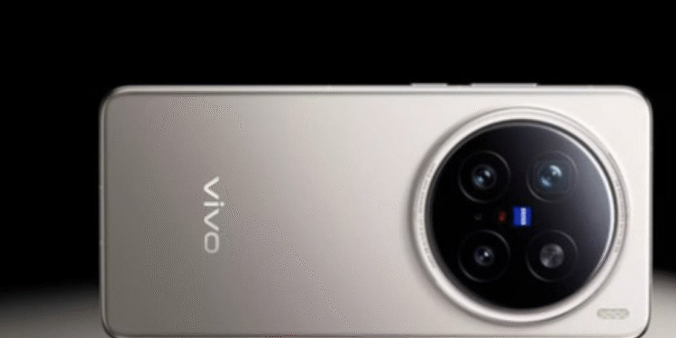 Vivo X300: Desain yang Bikin HP Flagship Lain Iri?