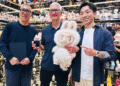 Rahasia Hadiah Gemes Tim Cook di China!