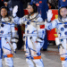 Pertemuan Misterius di Orbit: Astronot China Bikin Heboh!