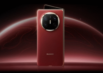 Huawei Mate X8: RAM 20GB yang Bikin Ponsel Lipat?