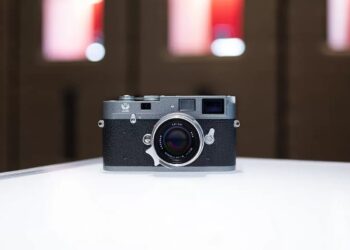 Hadir untuk Rayakan 20 Tahun Leica Ginza, M-A Hammertone Dibekali Cat Tekstur Khas