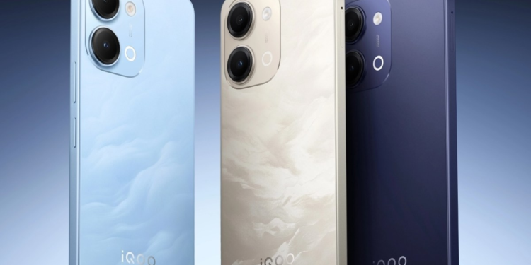 OPPO Dikabarkan Satukan ColorOS untuk Semua Merek, OxygenOS dan Realme UI Terancam Diganti