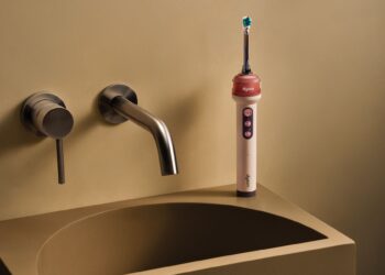 Dyson Rilis Sikat Gigi Elektrik Rp9 Juta, Bawa Kamera Makro dan Pemindai AI Celah Gigi