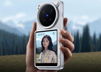 Dukung Aktivitas Vlogging, vivo Hadirkan Aksesori Layar Sekunder Nirkabel untuk vivo X500 Series